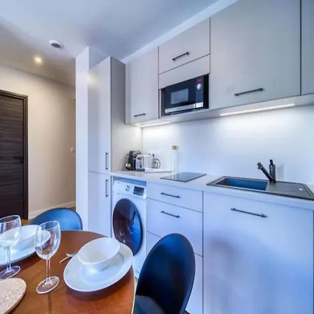 Apartament For 4 People Grenoble
